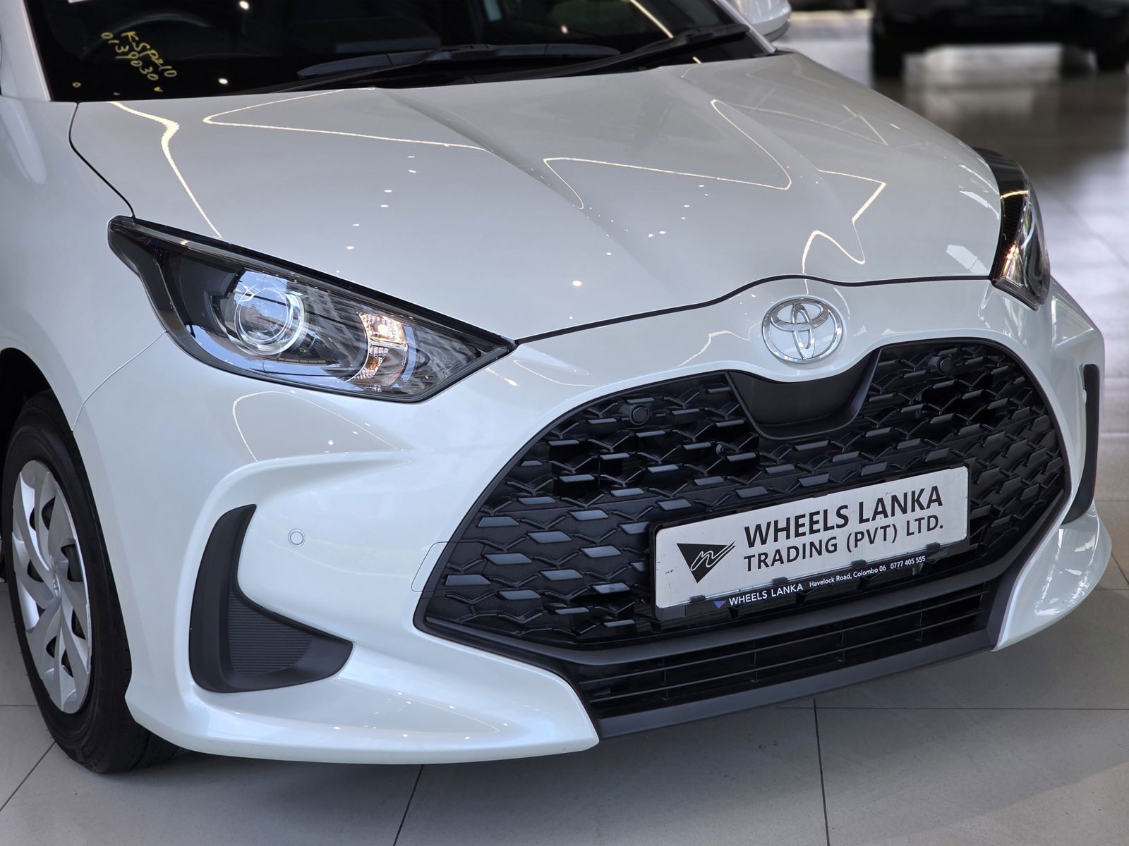 2024 Toyota Yaris X — photo 13